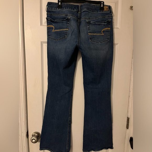 Women's Blue Jeans - Picture 2 of 3